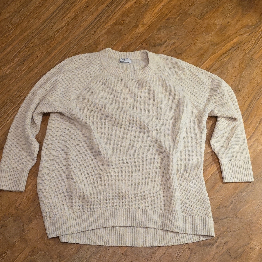 Old Navy Women's Beige Crewneck Sweater